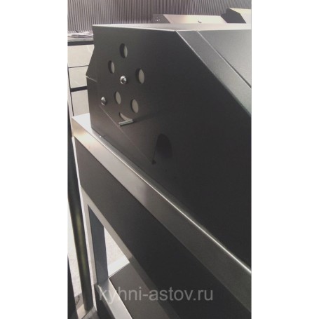 Мобильный модуль с угольным грилем для барбекю комплекса