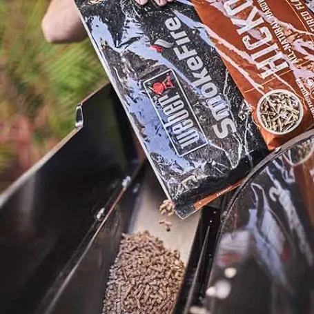Пеллетный гриль Weber SmokeFire EX4